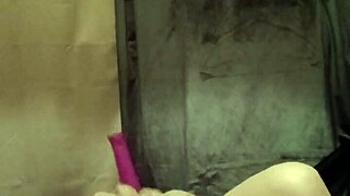 esclave f autoseance uro gode humiliation