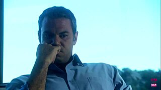 This lovely couple banged outdoors in the middle of a lake in a small 18+ boat