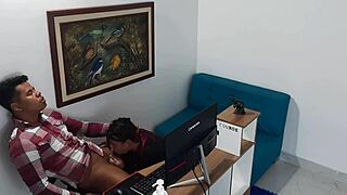 hey, this horny secretary is begging me to fuck her pussy hard 😏