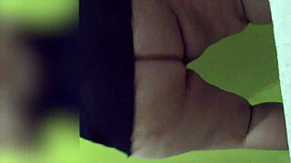 mature with big butt dancing without underwear 😏