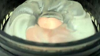 Watch The Rubjoy Robot Demonstrate Sex Toys!