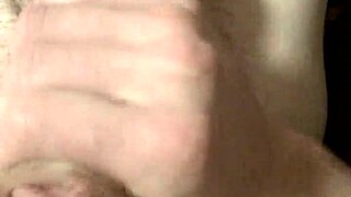 Man Gets Erect on Street