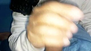 Pakistani MILF BENT OVER for MONSTER COCK ASSFUCKING in homemade scene.