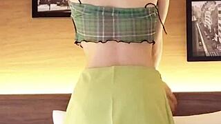 japanese beautiful girl shows off her navel-baring outfit