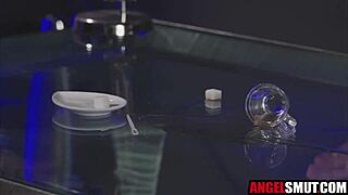 i'm the clumsy secretary getting dped by my boss and customer, oh no!