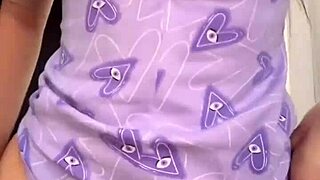 Morning chat with my stepsister at the gym