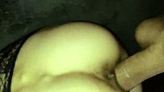 Is This 37-Year-Old Fitness Wife's Beautiful Sex Secret?