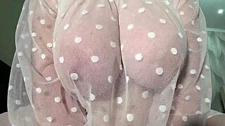 Want to see this MILF's saggy tits up close?