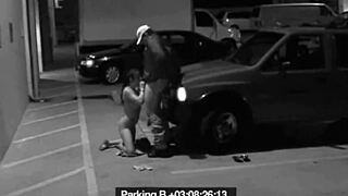 slut blows security guard to get out of fine