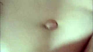 Watch this housewife orgasm in homemade POV