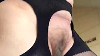 hairy milf participates in a fetish workout at the gym