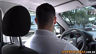 Travesti gozando em homem que pegou na rua with anal and monster cock