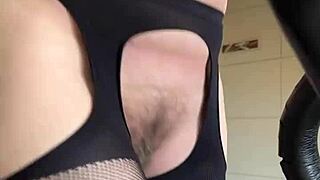hairy milf participates in a fetish workout at the gym
