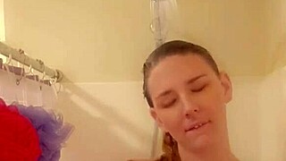 Homemade - Getting Wet And Touching Myself In The Shower