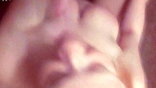 Blowjob sa analnim handjobom i jebanjem guze