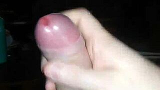 Solo Transsexual Jerking Off To Cumshot In Detailed Porn Session