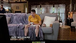 dee williams begs for fucking while wet pussy waits