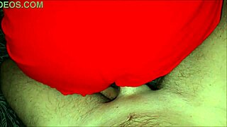 Stepmom gets cum on soles from stepson fucking