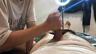 mi vecina dice, 'te doy una tremenda cabalgata por dinero, y me vienes dentro?'