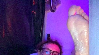 Bath time play time, watch me touch my boypussy with bath toys.