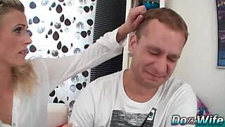 Cuckolding Milf Sucks Hard Rod.