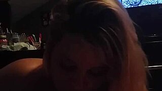 Watch Me Give This Incredible Handjob Right Now!