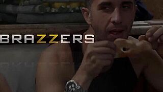 Teens Like It Big - Horny Blonde Teen 18+ Jaelyn Fox Needs Big Cock - Brazzers