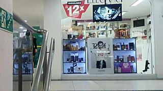 fui procurar macho no playland do shopping e dei no banheiro brinquedo ator - paty bumbum - el toro de oro