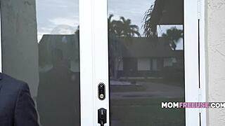 Real estate deal with Jezabel Vessir