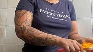 would you eat this big pussy or are you grossed out by it?