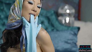 i love watching big boobs asian milf asa akira do a solo softcore striptease