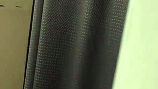 Stepbro and Stepsis Get Wet in Shower 😏