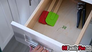 i shared my intense feelings while blonde teen jojo austin sucked my stepbrother's big cock.