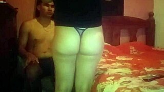 que rico como el novio de mi amiga me coje por el culo y me llena de semen