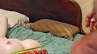 Lick, Suck, Cum: Mouthful Contrast