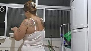 me comeria com essa camisola