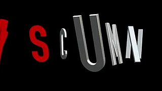 190 momma monniluv plays with her pussy again