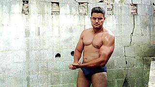 yuri ga�cho - bodybuilder horny and cumload