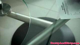 Smalltits Beauty Gets Banged in Doggystyle