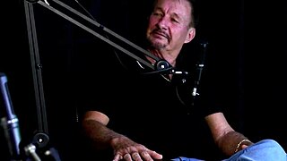 Gravou com o Ted o Ex-Presidente Get�lio Vargas � Primo da M�e Quer Comer as Novinhas e Fez o Sof� na Mans�o - Carlos Urach Watch on Sheer Red