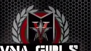 Jenna Foxx sticks her dildo deep!