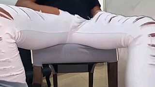 Assolo Con Sborrata Masturbazione Anale Con Dita Nel Culo E Un Enorme Carico Di Sborra - Gemiti E Dialoghi Molto Caldi