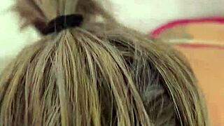 Puta safada me ofereceu um pix de 1000 ou um boquete misterioso, with deepthroat, choking, and outdoor action.