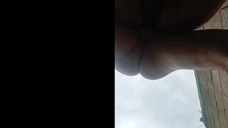 casi nos descubren follo a vecina mexicana al aire libre