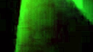 i surprised my sister-in-law while she was changing clothes and fucked her standing until i came