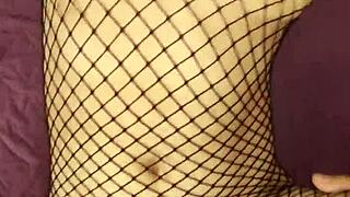 Cute couple tries themselves in porn