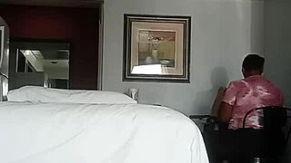 threesome with chocolate and sexi thick