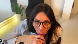 i messed up the secretary interview with cum on her face lol