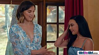 I Am Not Getting Clam Jammed Any Longer, Time For Lesbian Fun