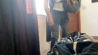 ENCUENTRO A MI NOVIA MASTURBANDOSE Y TERMINA FOLLANDOME - PORNO EN ESPAÑOL!